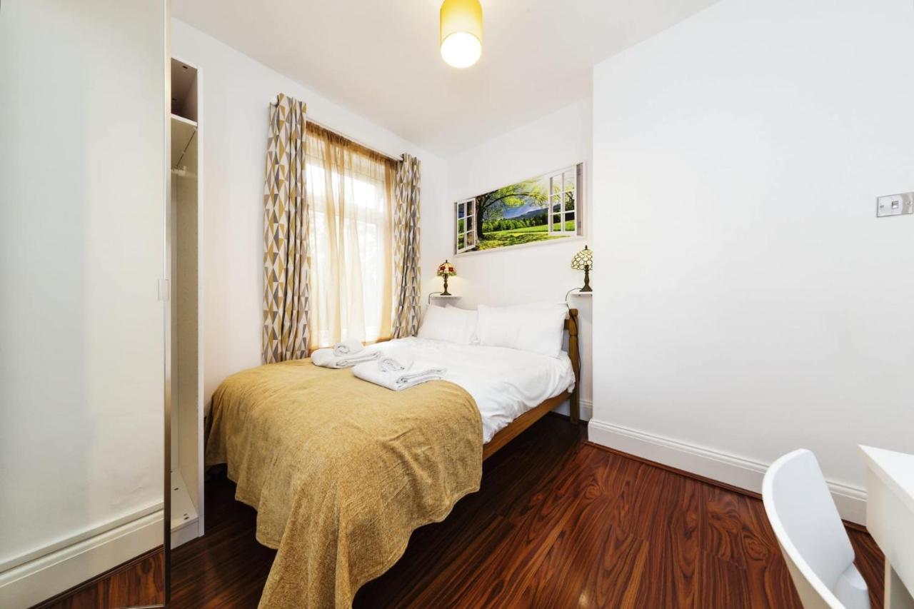 Your Chic 3Br Home Comfort And Style In London Luaran gambar